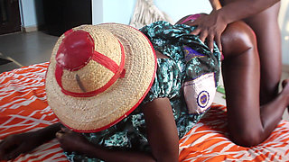 Muslim Fulani MILF Rounded and Fucked in the Ass. Double Penetration