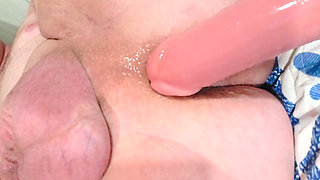 Playing with my ass  and my 6 inch dildo