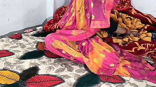 Beautiful Big Boobs Indian Bhabhi Doggystyle Fucking and Cumshot on Ass