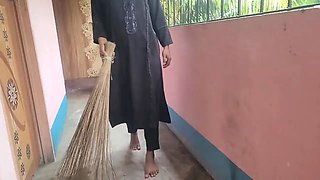 Viral X-rated video involving a Bangladeshi maid.