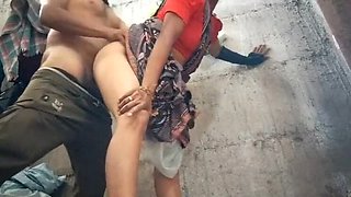 Desi Bhabhi Fucked Doggy Style - Indian Aunty Village Sex with Kaliya