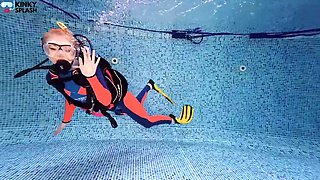 Lucy Laurens Underwater Lesbian Scuba Instructor POV Pussy Fuck Seduction