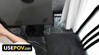 Stepson can fuck blond step-mother anytime he wants, even while she is working with her manager - usepov