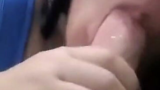 Naughty Stepdaughter Pauses the Movie and Gives a Blowjob Swallowing the Sperm