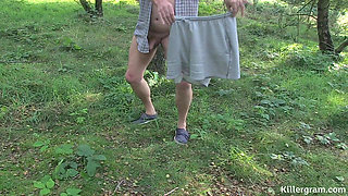 MILF Wife Cum Slut Bree Branning Does Daytime Dogging to Suck off Strangers Cocks