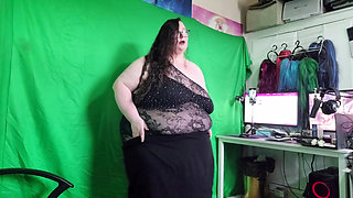 SSBBW Sensual Movements and Strip