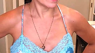 Blonde Mature Ass Close ups