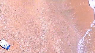 Bisexual Thai teens lick pussy and also fuck in a threesome