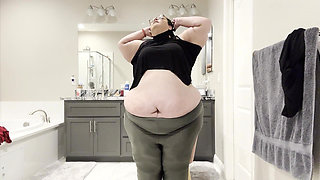 Two Temptations: Plump Paradise Fashion Fiesta (wmv)