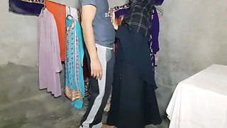 Desi indian Customer and shop owner sex, kapdon ki dukan me chudai, sex in cloth shop in hindi