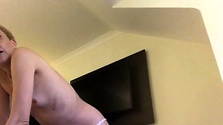 Mom amateur webcam pussy masturbate