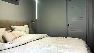 Big boobs milf masturbates with her dildo