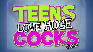 Teens Love Huge Cocks - Kaylee Came Down From the Oc to Get a Huge Cock