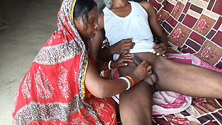 Desi wife dopahar mein Aakar land chusa aur Pani nikala