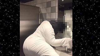 Princess Leia Is Horny but She Must Hurry!