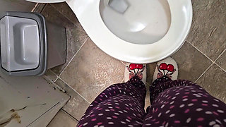 POV Juicy Pee Pussy
