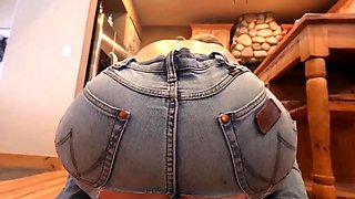 MsLunaRose Gets Destroyed In The Kitchen
