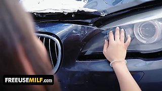 Freeuse milf - curvy latina Carmela Clutch lets her son-in-law have fun with her Huge Tits and milf labia