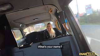 Anna Khara’s Blonde Passion in Taxi with Heat