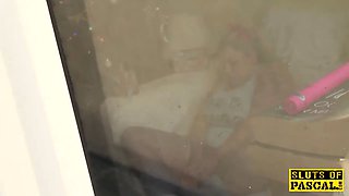 Uk bbw slave predominated with christmas dick