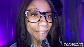 College Girl Amari Gold Gives a Double BJ