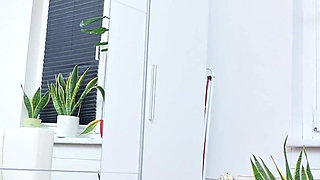 The Stranger Bed - Surprise Tight Cunt Hole