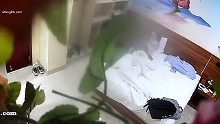 Horny fat arab housewife fingered on amateur hidden cam