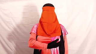 Beautiful woman Tinni's tight pussy