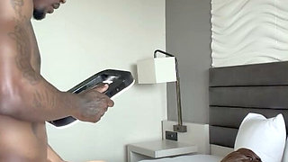 Light Skin Baddie Works 11 Inch BBC to a Nutt