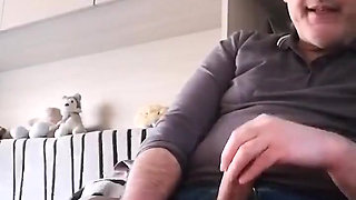 My Hard, Swollen Cock Wants to Be Wanked Right Away!