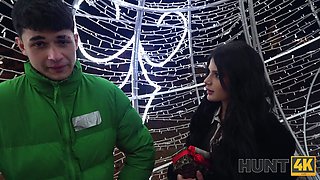 During the Christmas stroll, Asandra Dewy get a big dick aside from her boyfriend