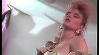 Ginger Lynn Dances