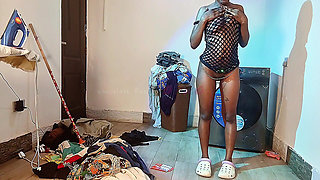 Sit Down Sir While I Twerking My Phat Ass in Your Face Before Madam Cums Back