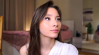 Sexy Long Hair Babe Solo Pussy Dildo Fuck