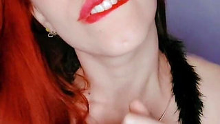 Shyyfxx Slap Af Med Mig, Mens Jeg Spiller Creme Over Hele Kroppen