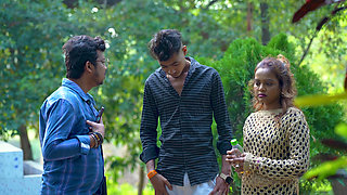 Indian Desi Stepmom hardcore fucking sex .. best Indian fucking porn video