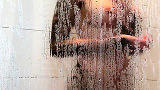 Brunette Solo Webcam Masturbation