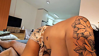 MILF Tatuada Graba Un Video Porno