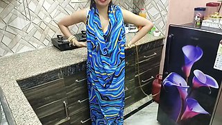 Bhabhi served yummy tea of her breast milk to padosi and gave him a to drink his thick cum