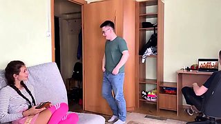 Hot Girl Fucked While Amateur Cuckold Sees Movie