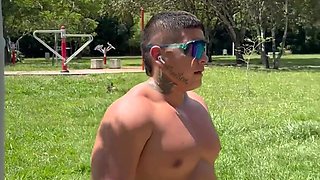 Plump Buxom Latina Hottie Sucks the Stranger's Dick & Balls Right In His Car, Until the Guy Cums