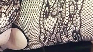 Curvy Wife Dominatrix Is Peeing in Slave's Mouth