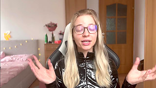 All You Need to Know About Latex Fetish (pvc, Leather)