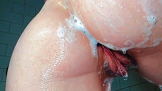 Leann amateur beautiful brunette with big boobs