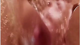 Amateur Selfies Pee People In Their 30s, Golden Shower Overflowing