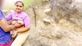 Cute College Gril Fuck Her Tight Pussy in Jungle Outdoor XXX Video