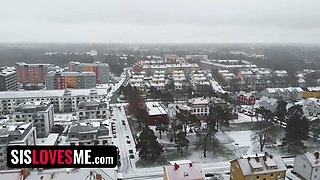 A snowstorm hits the city and Hime Marie and her stepbrother are stuck together inwards their building