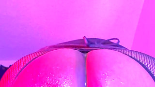 Bubble Butt Piggy Goes on Nasty Joyride