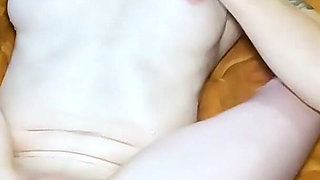 Mila Mynx Self-piss, Fisting and Drinking