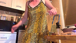 So Horny That Masturbate Whole Cooking and corn fuck
